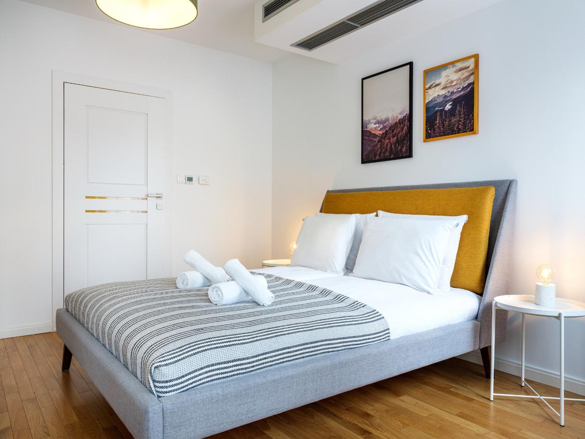 One-Bedroom Apartment I Daszyńskiego